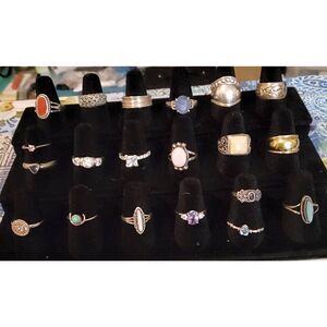 Gorgeous Lot of (20) Vintage Sterling Silver Band & Gemstone Rings
